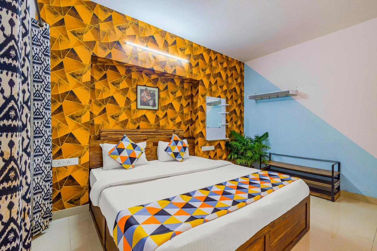 4Bhk Sparkling Apartment Near Beach Pool & Bar 2Bhkx2 Vagator Eksteriør bilde