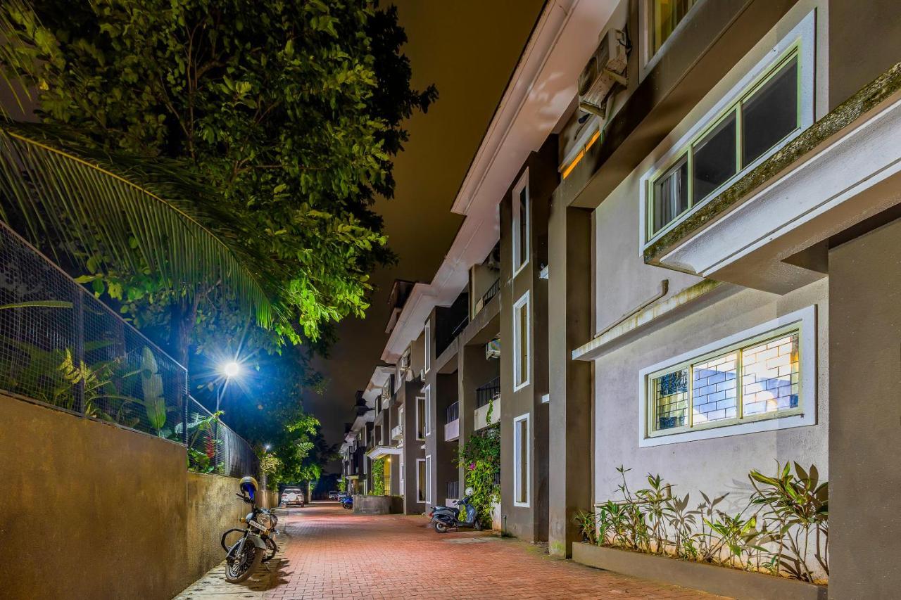 4Bhk Sparkling Apartment Near Beach Pool & Bar 2Bhkx2 Vagator Eksteriør bilde