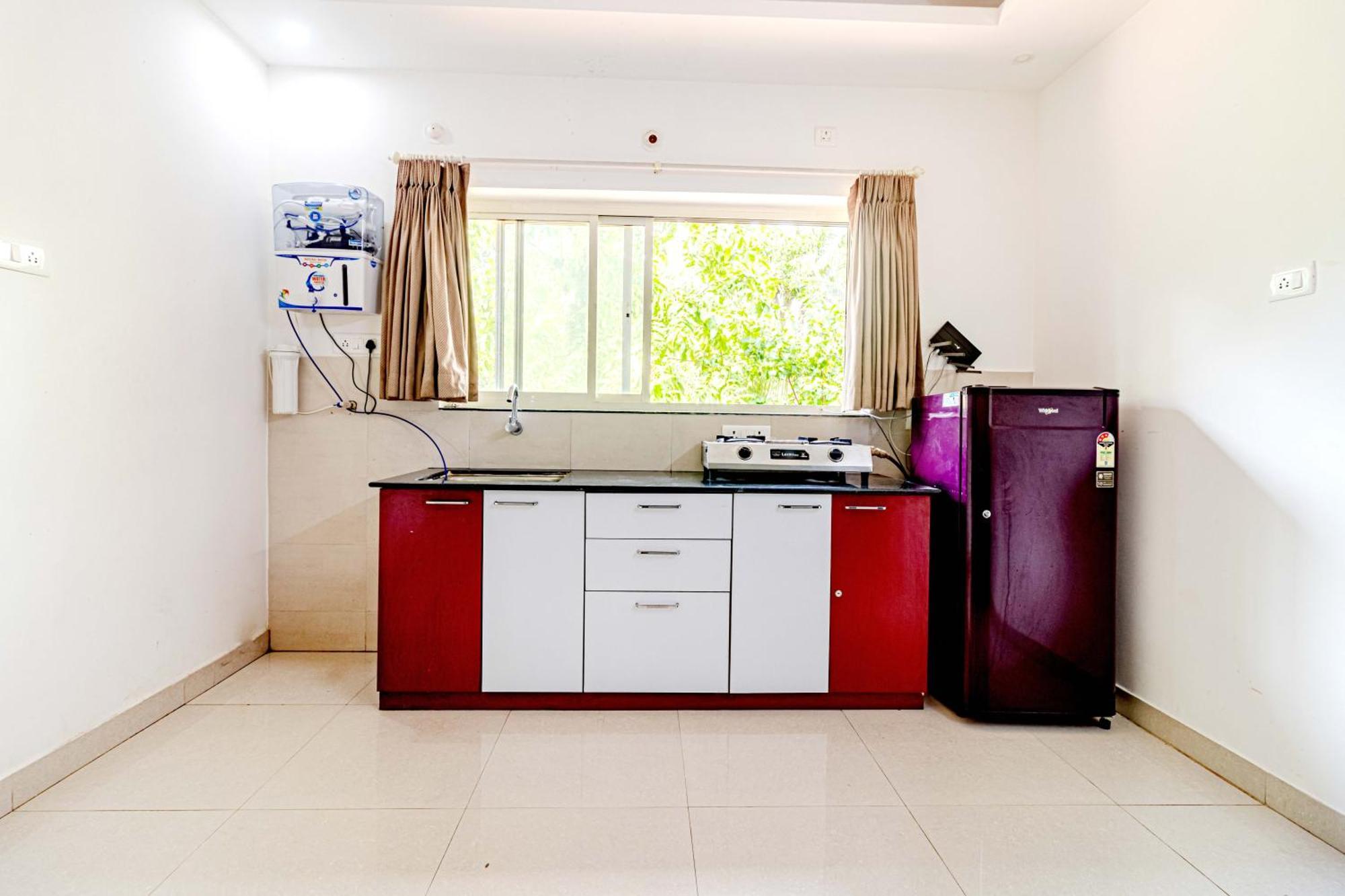 4Bhk Sparkling Apartment Near Beach Pool & Bar 2Bhkx2 Vagator Eksteriør bilde