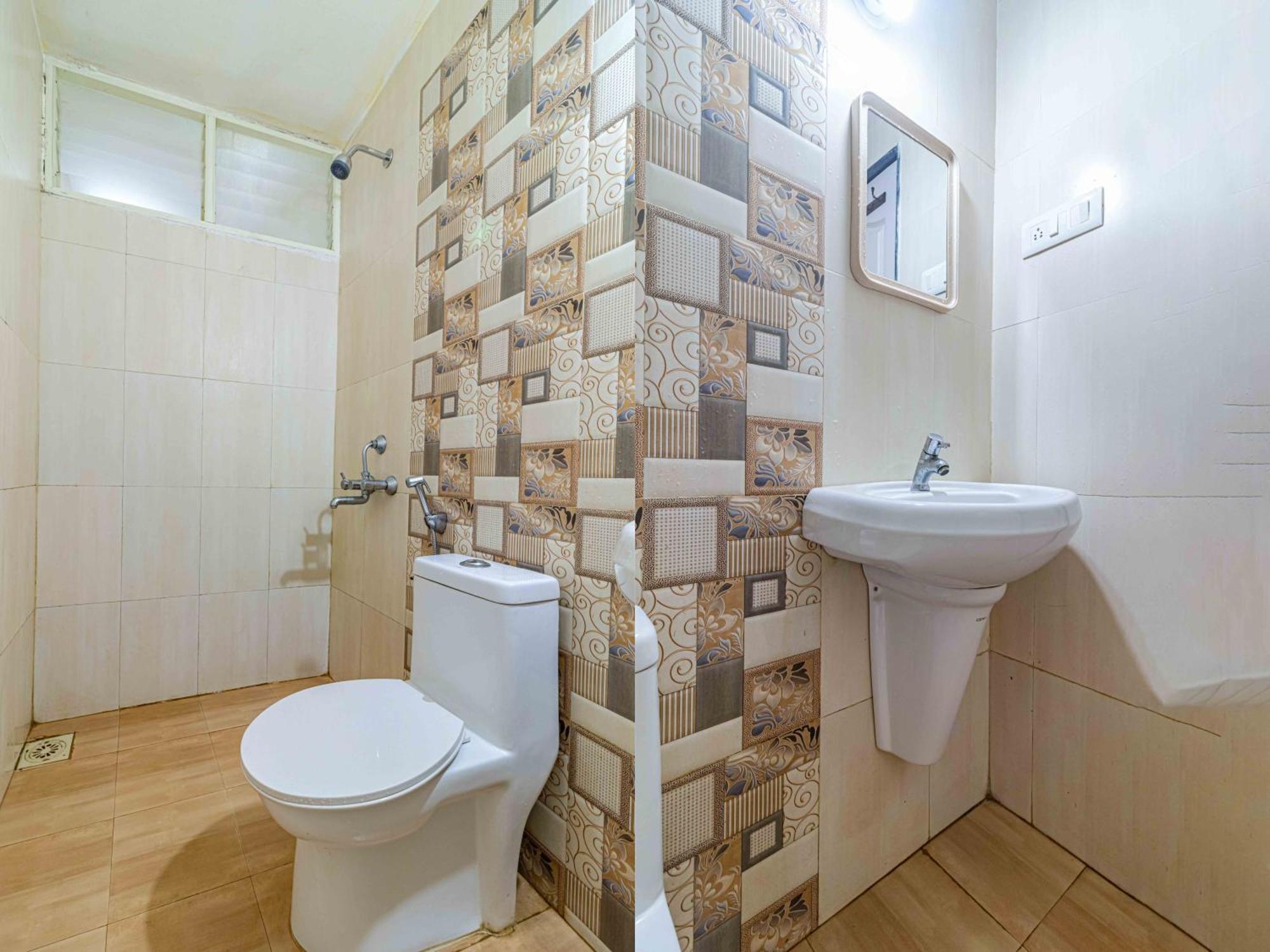 4Bhk Sparkling Apartment Near Beach Pool & Bar 2Bhkx2 Vagator Eksteriør bilde