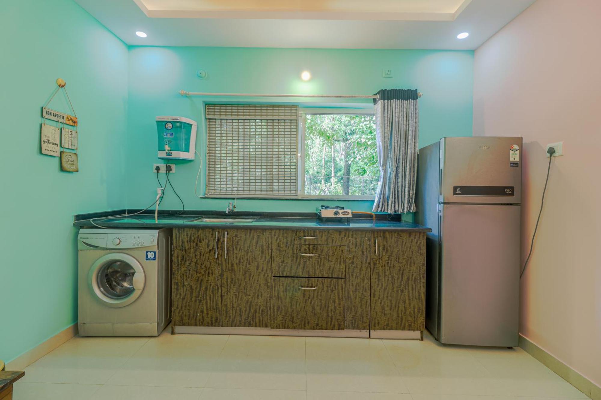 4Bhk Sparkling Apartment Near Beach Pool & Bar 2Bhkx2 Vagator Rom bilde