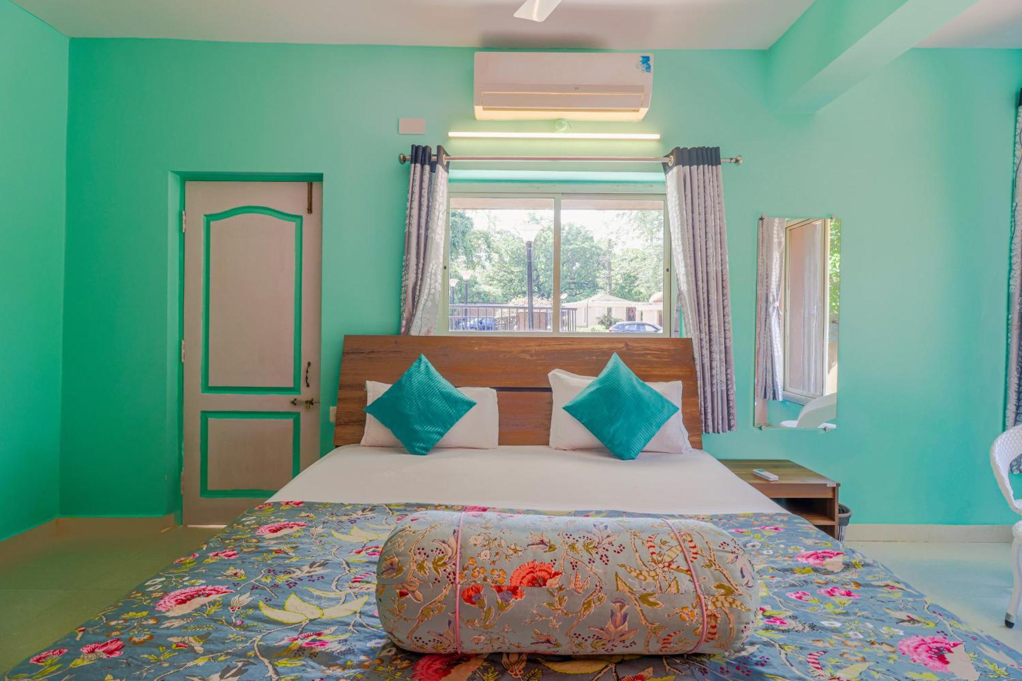 4Bhk Sparkling Apartment Near Beach Pool & Bar 2Bhkx2 Vagator Rom bilde